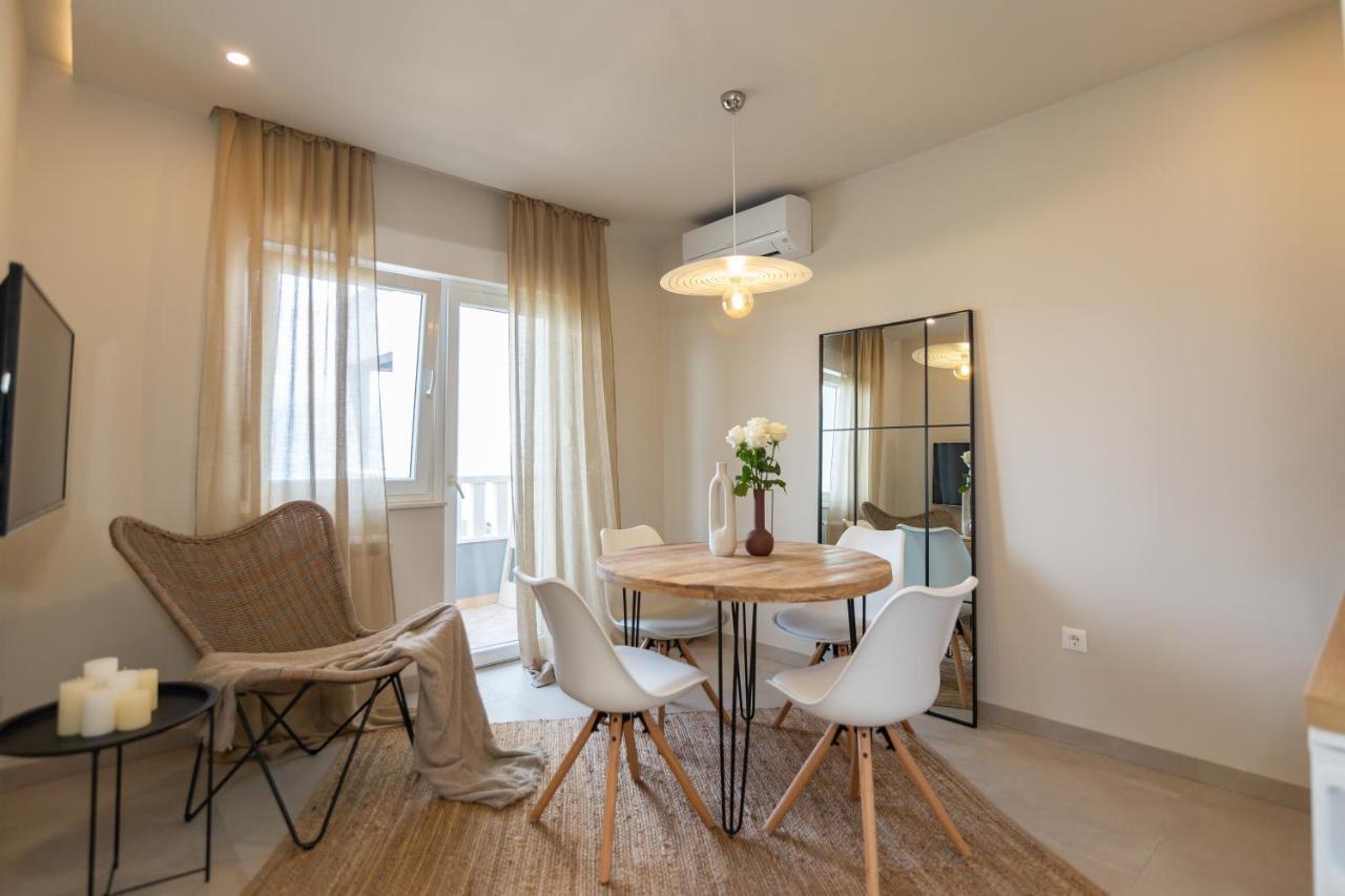 Apartments Uvalic A2 Trogir Exterior foto